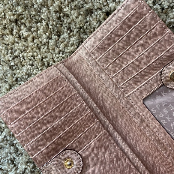 Kate Spade Wallet - Picture 2 of 4